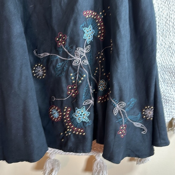 Black suede Lucky skirt with floral print - Picture 3 of 9